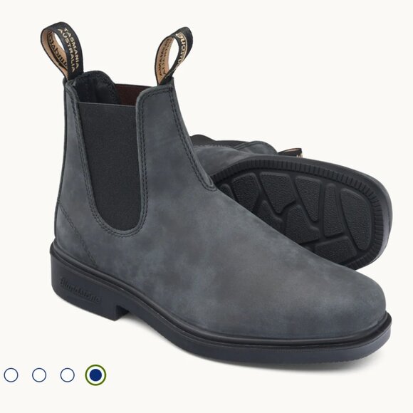 Women's Blundstone Chelsea Boots - Women's Dress #1308 Rustic Black (Size US 8) - Picture 1 of 10